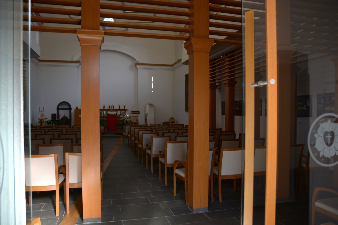 VIDEO: Kako je skromna cerkev sredi Maribora povezana z današnjim praznikom?