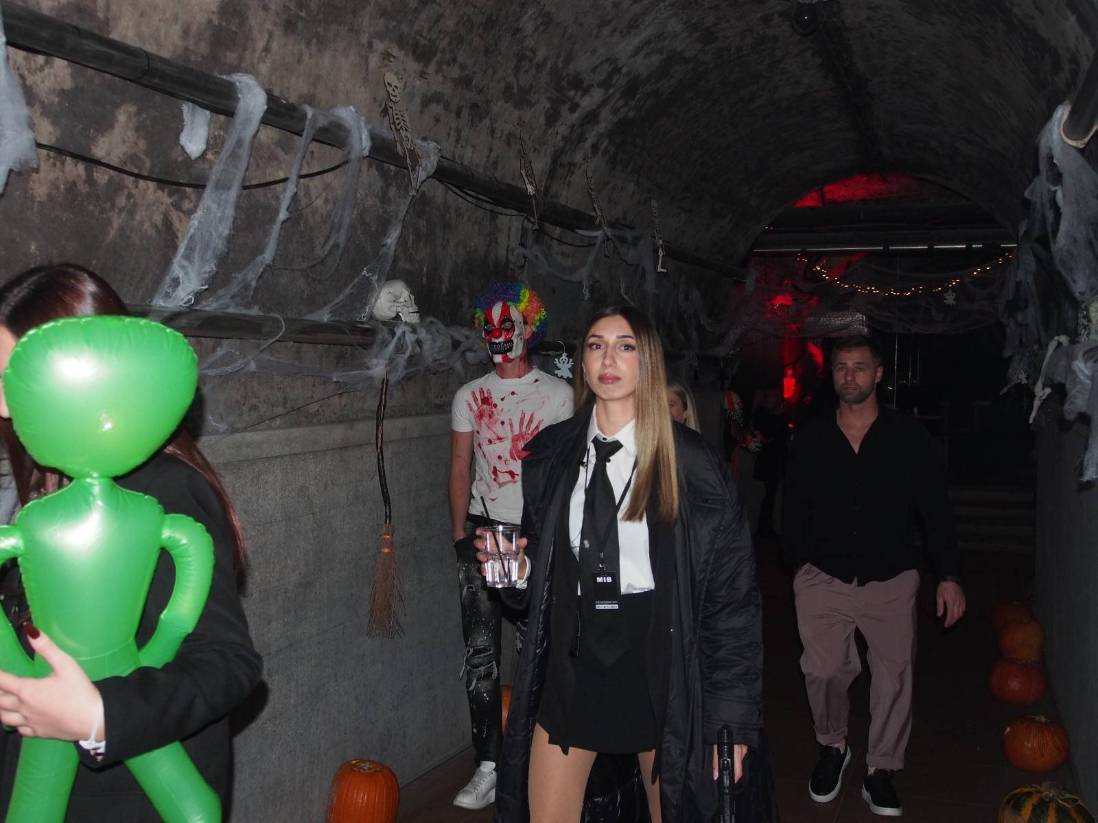 FOTO: Maribor v duhu noči čarovnic preplavile strašljive maske, glasba in nora zabava