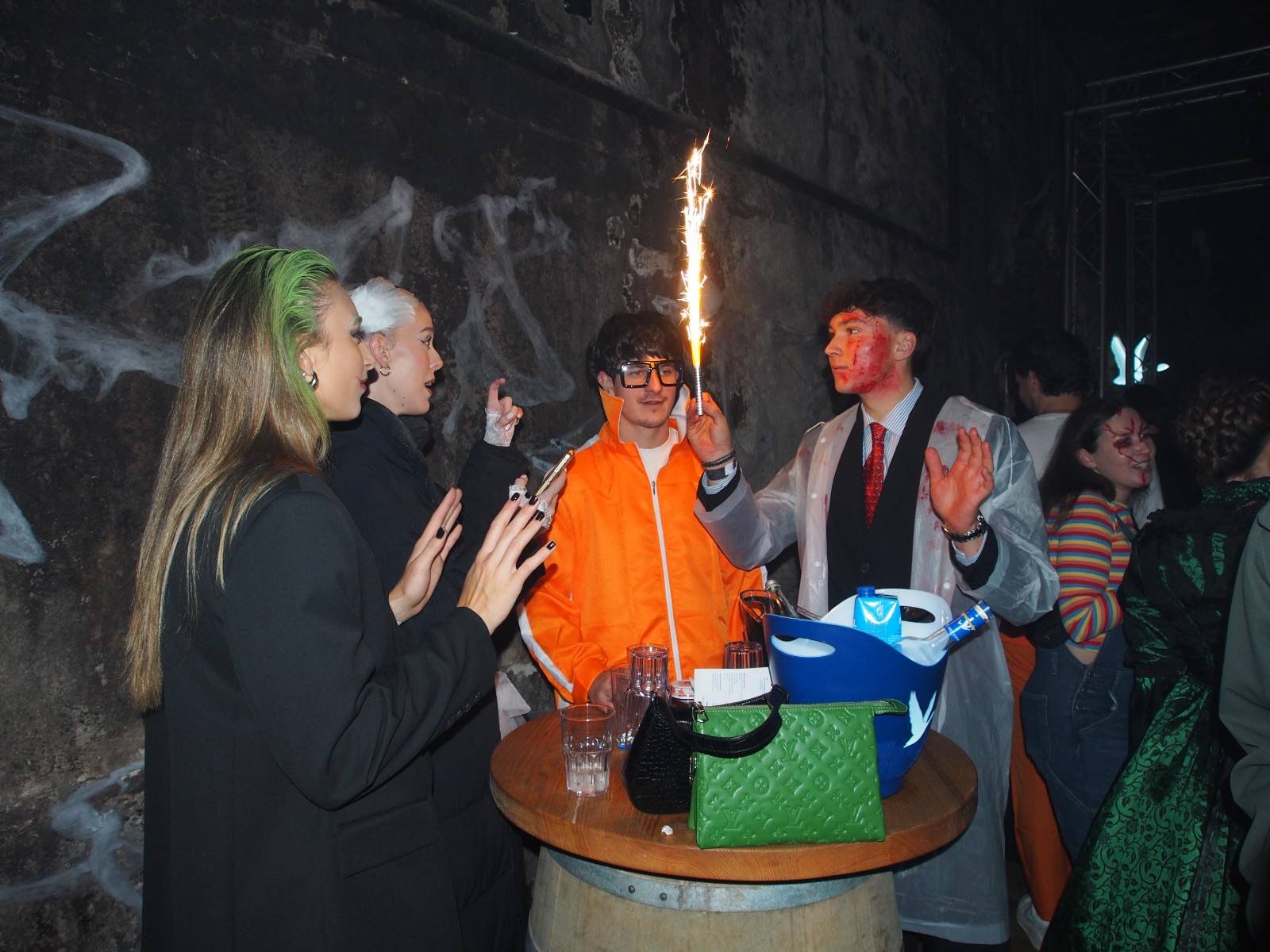 FOTO: Maribor v duhu noči čarovnic preplavile strašljive maske, glasba in nora zabava