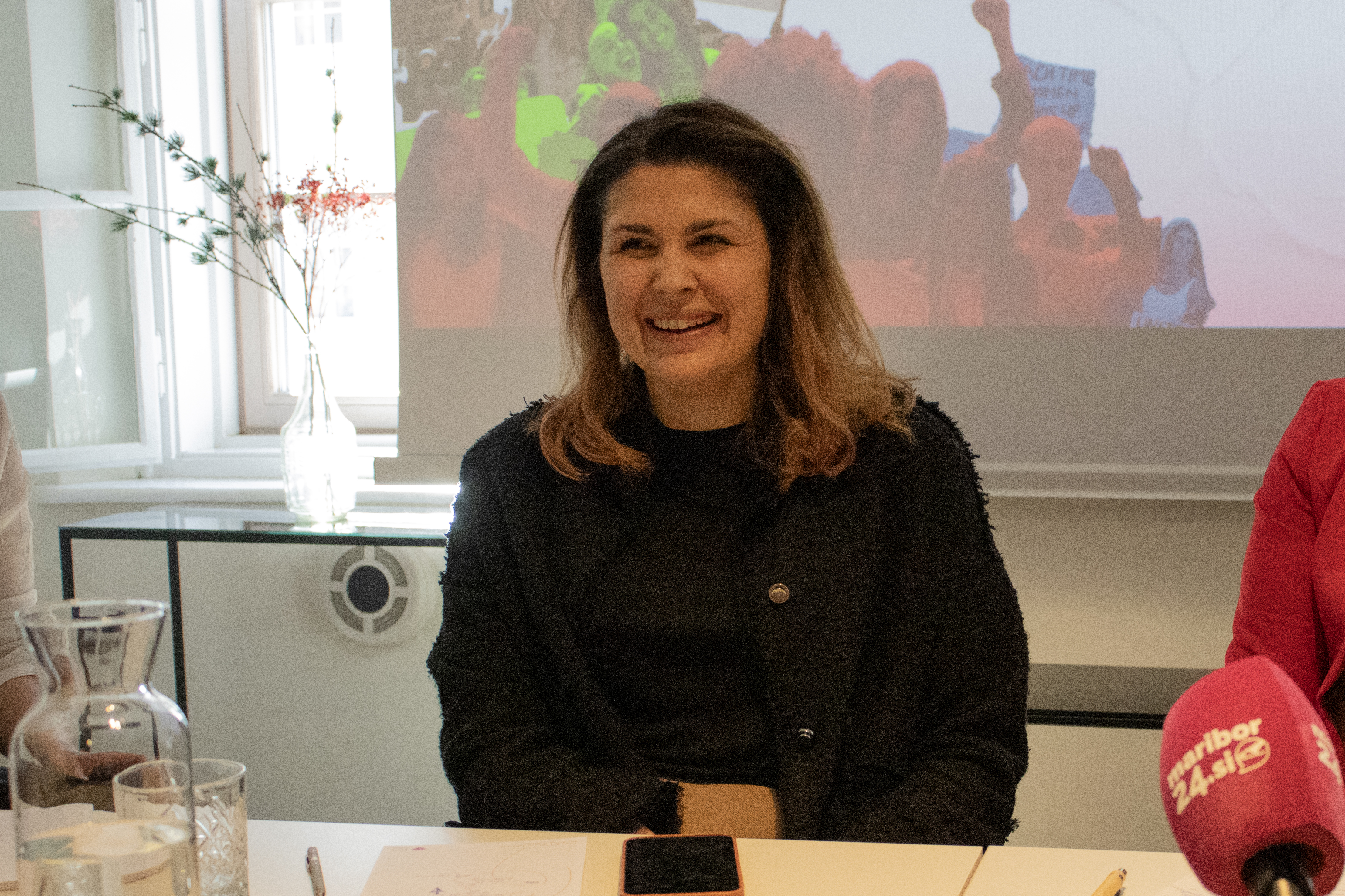 Kje so ženske v politiki pred letošnjimi volitvami? Analiza razkriva zaskrbljujoče trende