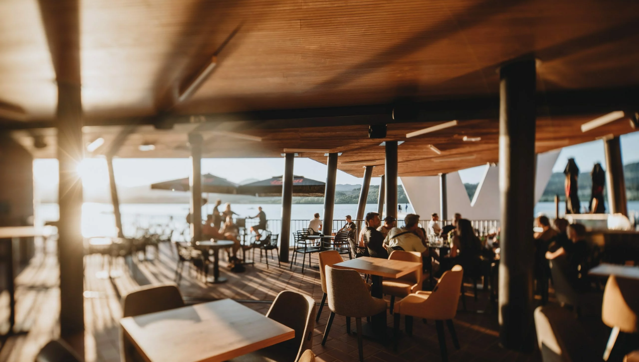 Dobre zgodbe Evrope: Od degradiranega prostora do ene najbolj prepoznavnih točk ob Velenjskem jezeru