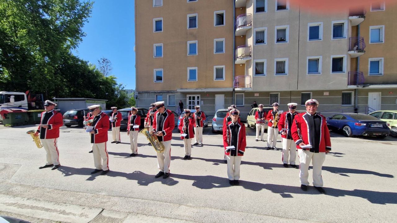 FOTO in VIDEO: Prvomajska budnica prebudila tudi Mariborčane