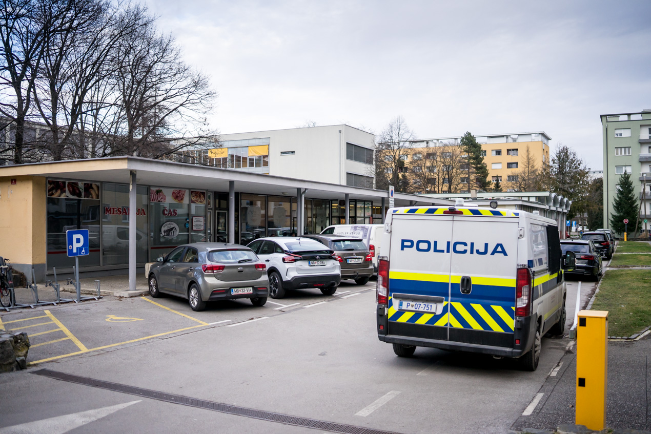 Policisti PU Maribor v zadnjih 24 urah prejeli skoraj 500 klicev na pomoč: Kaj vse so obravnavali?