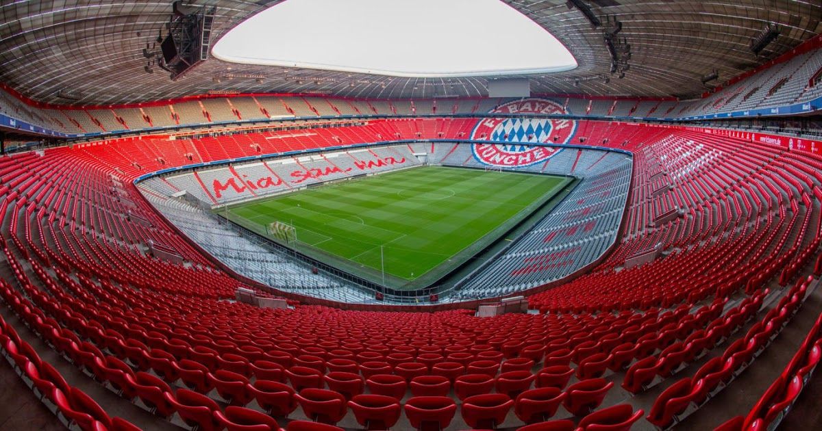 Bayern München potrdil smrt slovitega nemškega napadalca