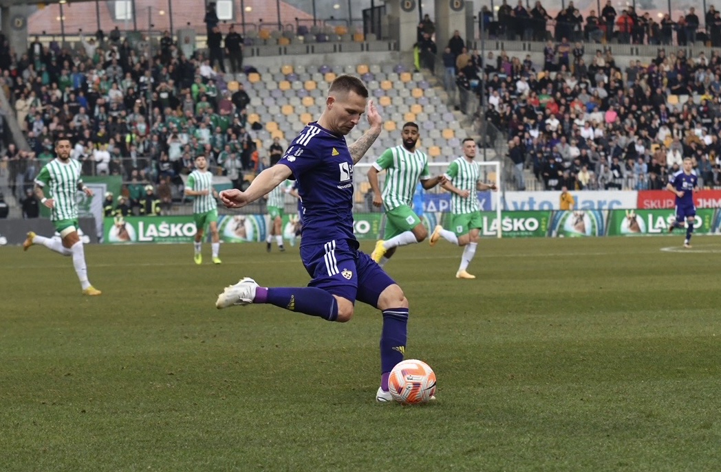 &#8220;Ne bi želeli biti v zaostanku že pred prvim žvižgom&#8221;