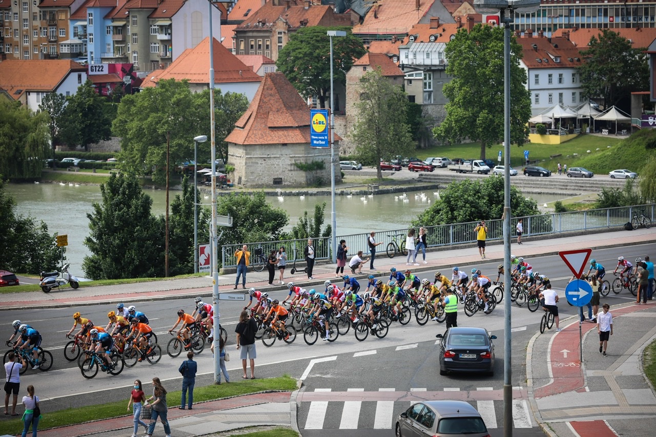 Pogačar in Roglič po naslov evropskega prvaka 2026 v Sloveniji?
