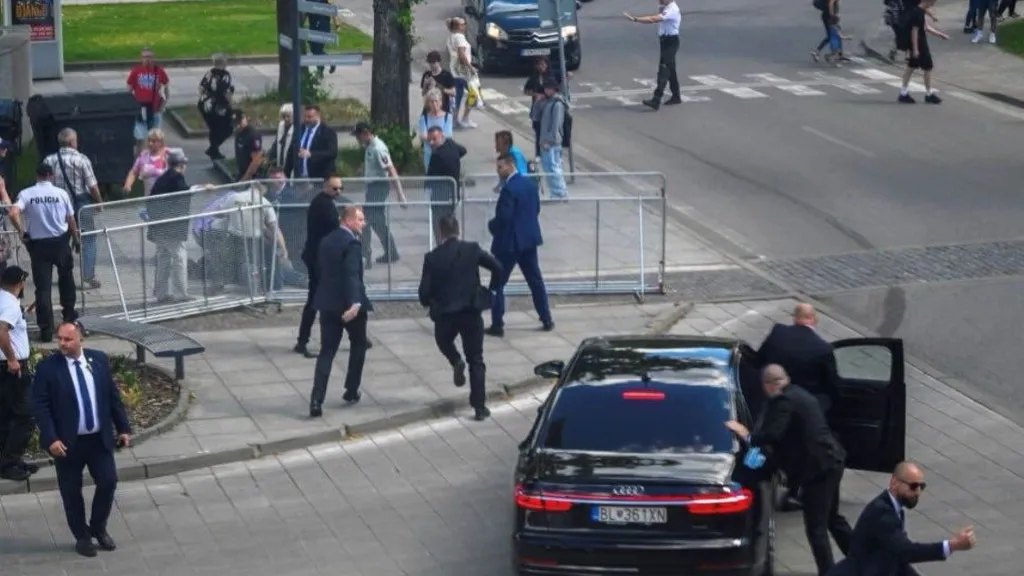 Napad na slovaškega premierja: Odredili pripor za osumljenca