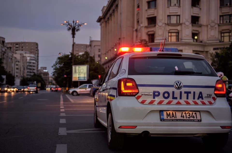 31-letnico brutalno pretepli, njeno truplo nato stlačili v kovček in ga odvrgli