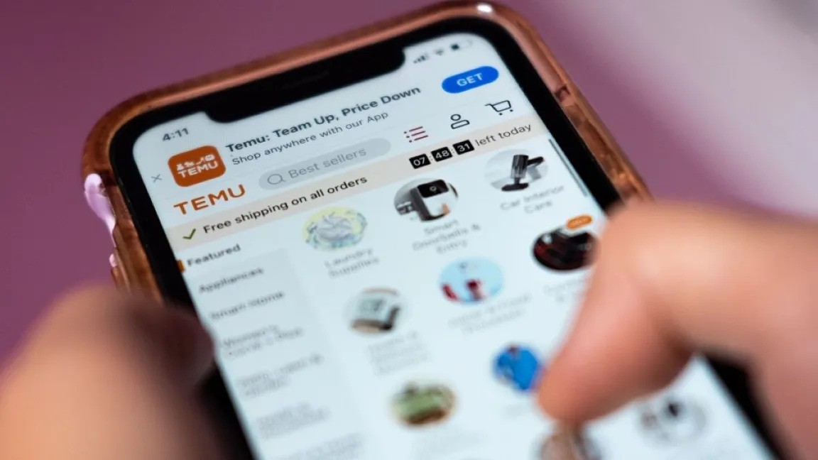 Shein in Temu pod pritiskom: Se obeta strožji nadzor nad milijardami poceni paketov?