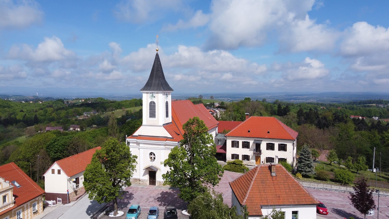 Na Zgornji Velki bo spet živahno: Snežničina prinaša žegnanje, veselico in bogat spremljevalni program