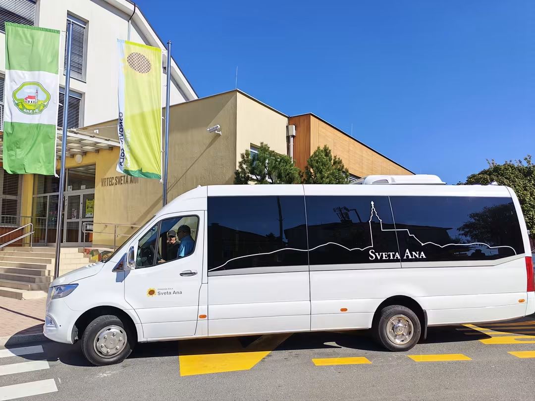Šolski prevozi pod občinsko streho: Manj stroškov, več prilagodljivosti