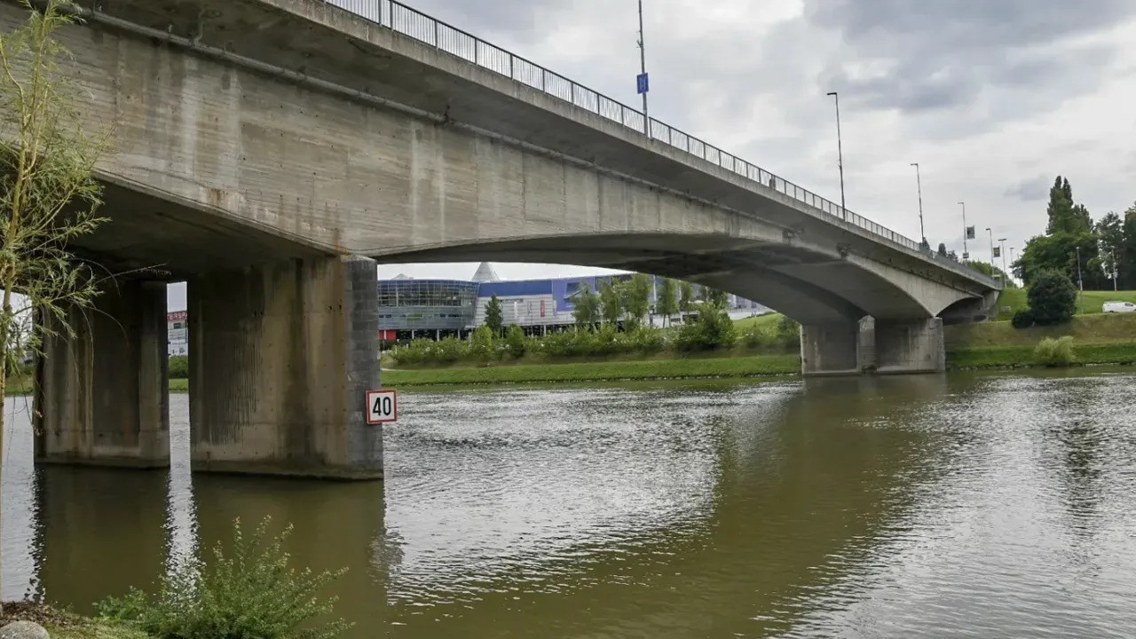 Bo Titov most med nujno potrebno sanacijo zaprt?
