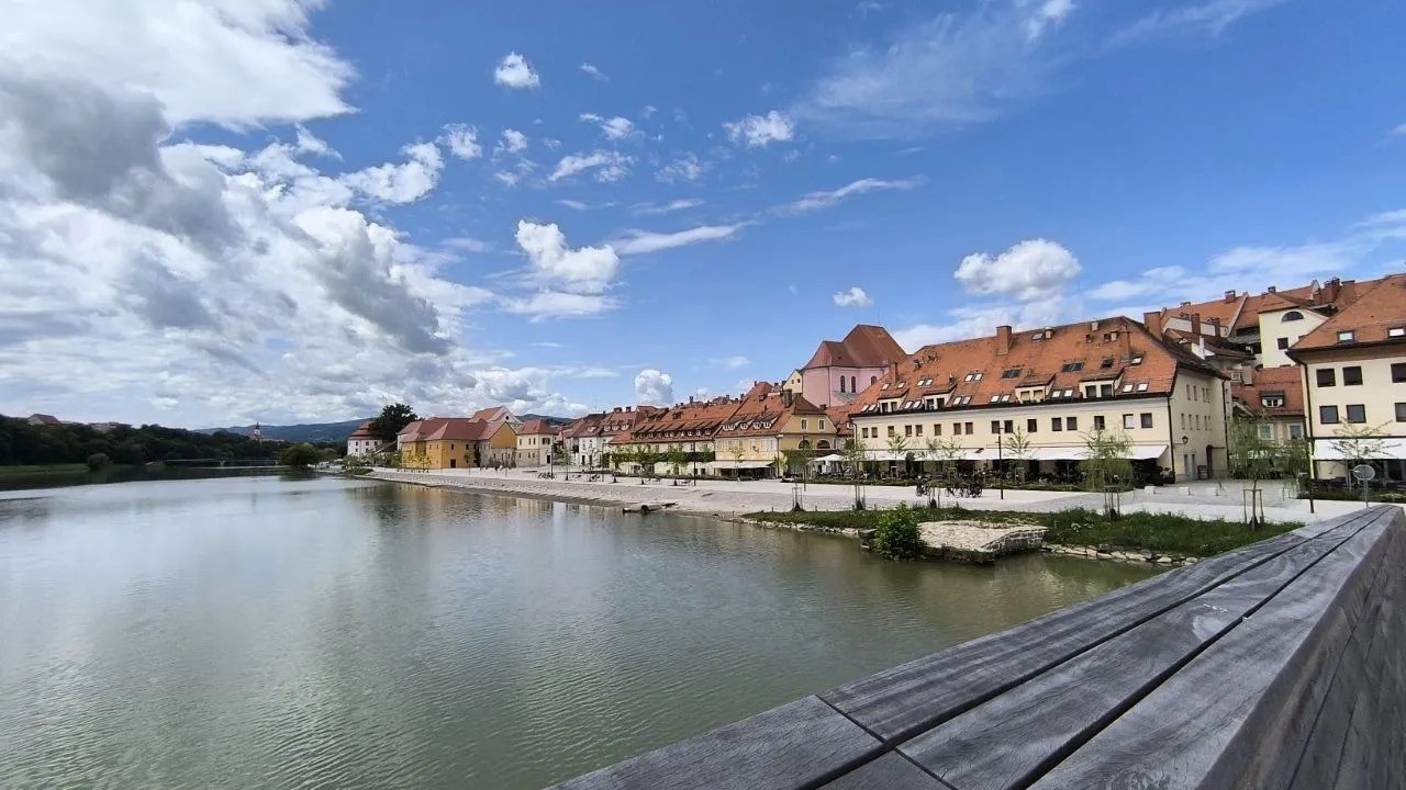 Zadnji koraki prenove Lenta: Bodo ''plaže'' urejene še letos?