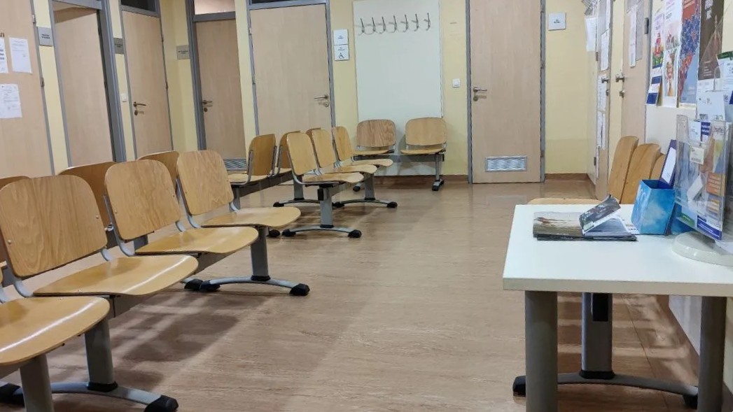 Dolge čakalne dobe: Kaj storiti, če se vam zdravstveno stanje poslabša