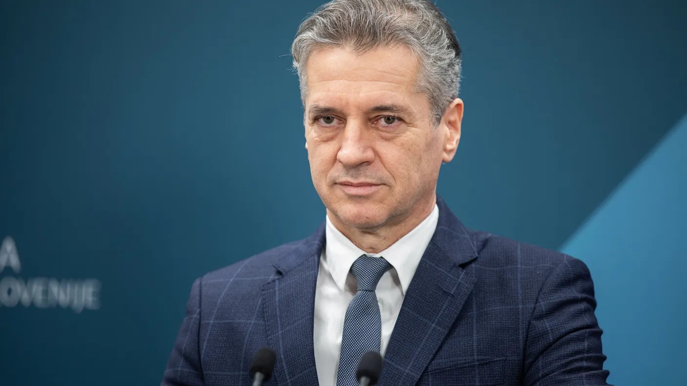 Vlada pred novima menjavama: Znana kandidata za notranje in pravosodno ministrstvo