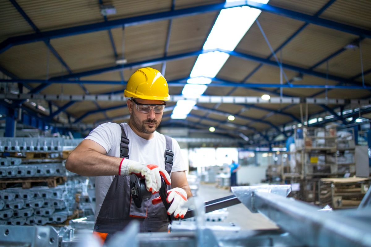 Ali Slovenci delamo preveč? Po številu ur v samem vrhu, a produktivnost je druga zgodba