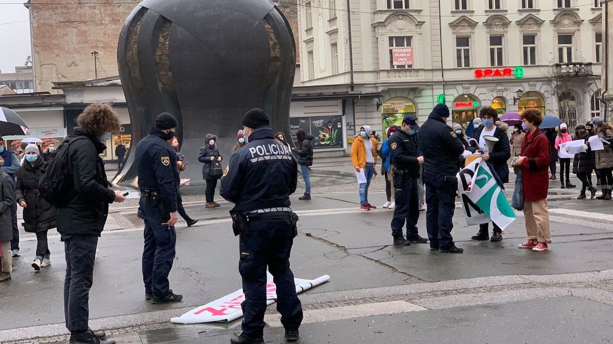 Ravnatelji mariborskih srednjih šol s podporo kaznovanim dijakom