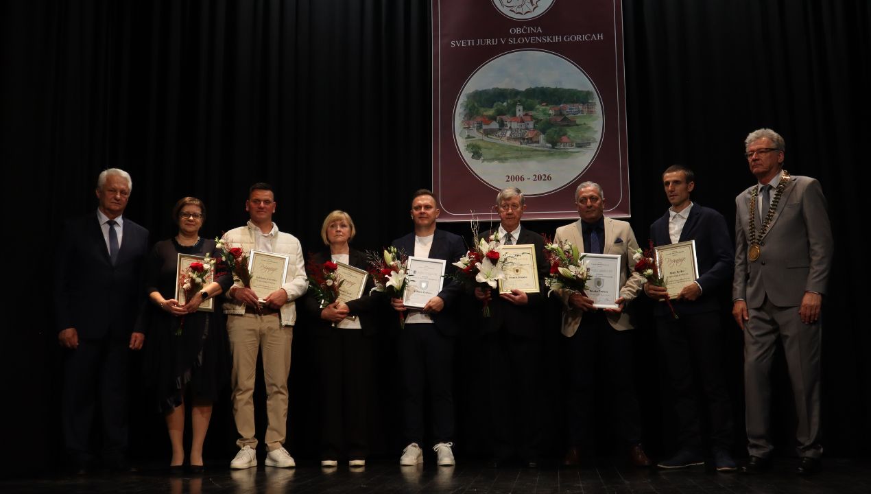 V Jurovskem Dolu podelili občinska priznanja: Jurjev zlatnik Francu Divjaku (FOTO in VIDEO)