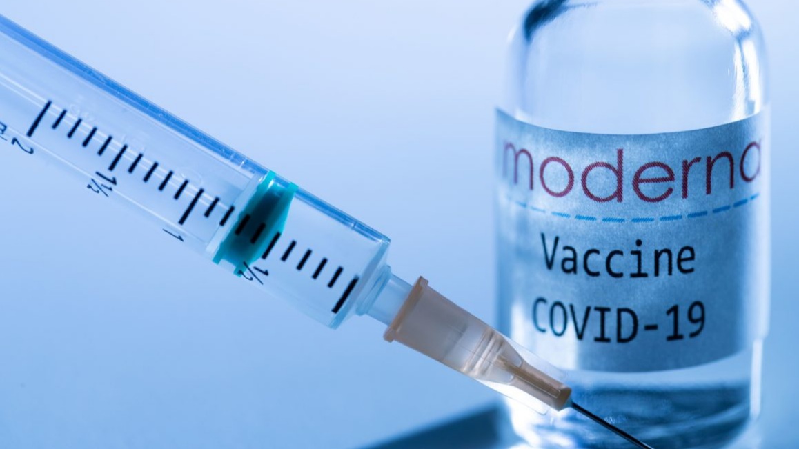 Moderna v tožbo proti Pfizerju in Biontechu: Kopirali naj bi tehnologijo, bistveno za varno cepivo