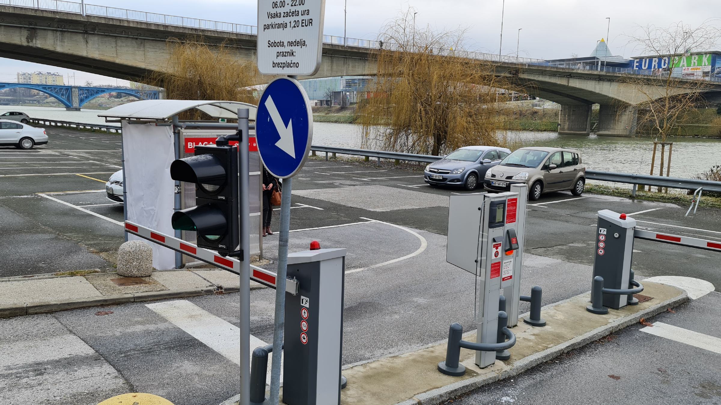 V Ljubljani za neplačevanje parkirnin 80 evrov, kako je z globami pri nas?