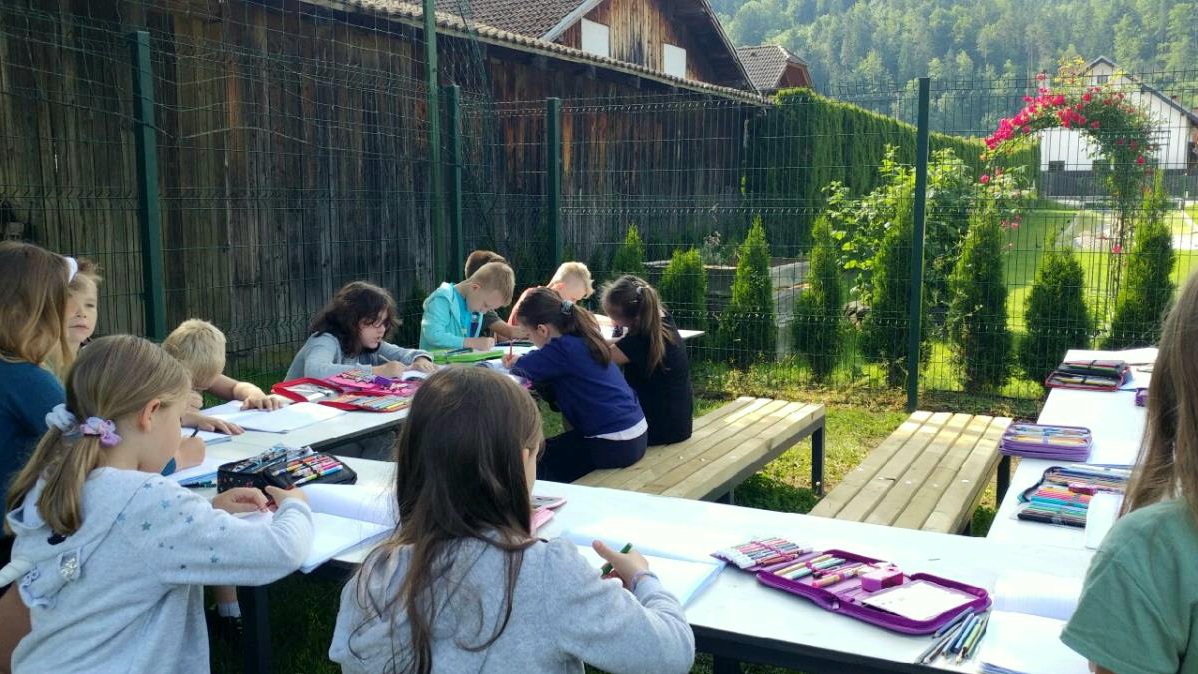 FOTO: Ruška osnovna šola dobila učilnico na prostem