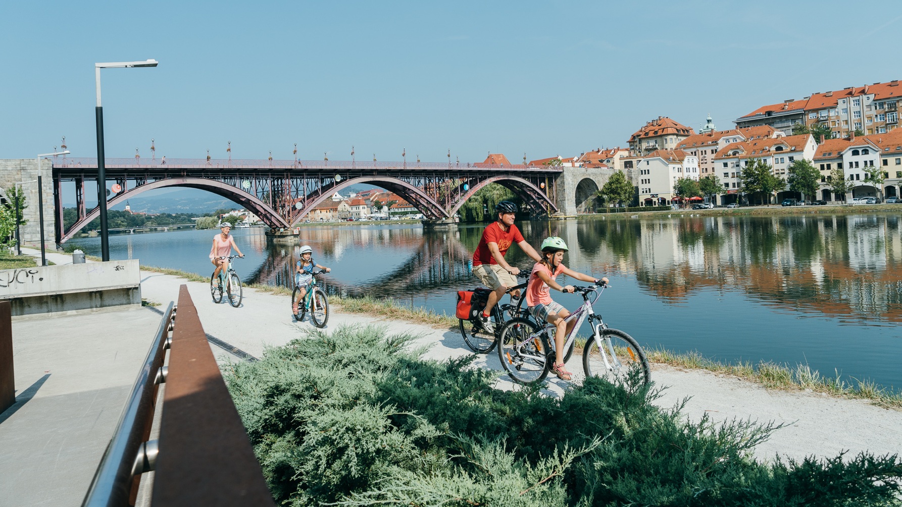 DNEVNA: Na Dravski kolesarski poti tudi vlečnica čez Dravo med Duplekom in Staršami