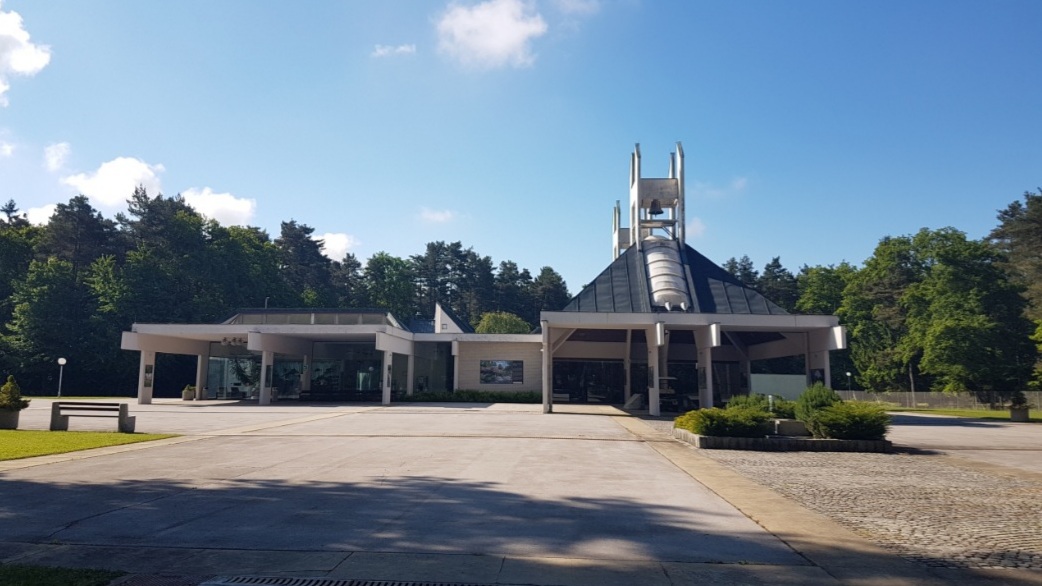 Cena 24-urne dežurne pogrebne službe odslej regulirana in nižja