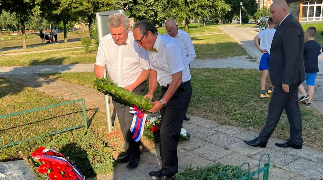 Novinar Ivo Štandeker, ki je umrl med vojno v BIH, postal častni občan Pesnice