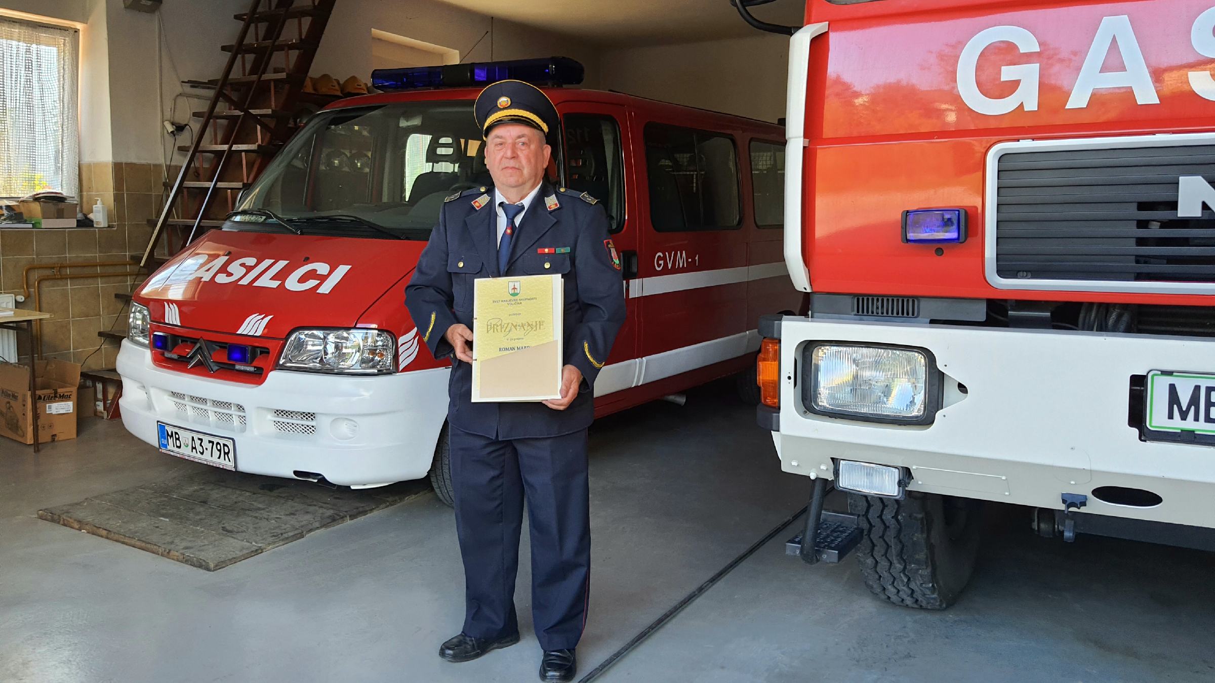 DNEVNA: Prostovoljni gasilec, ki veliko energije ter prostovoljnega dela nameni ljudem in skupnosti