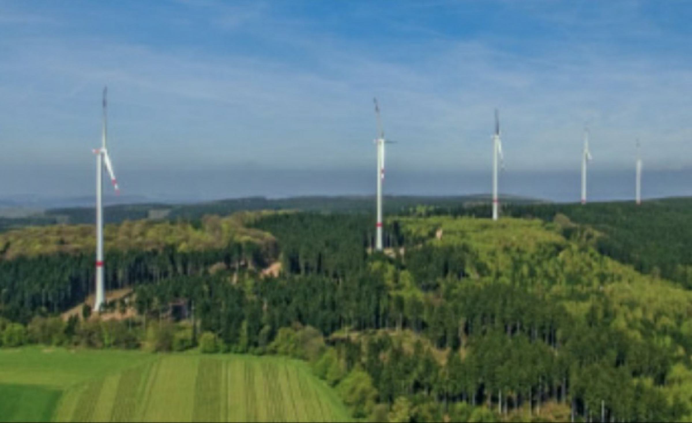 Gradbena dovoljenja za postavitev 56 vetrnih elektrarn na Pohorju skoraj pripravljena