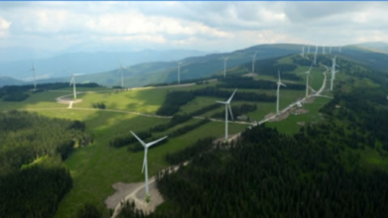 Investitorji predstavili projekt vetrnic na Pohorju, krajani protestirali