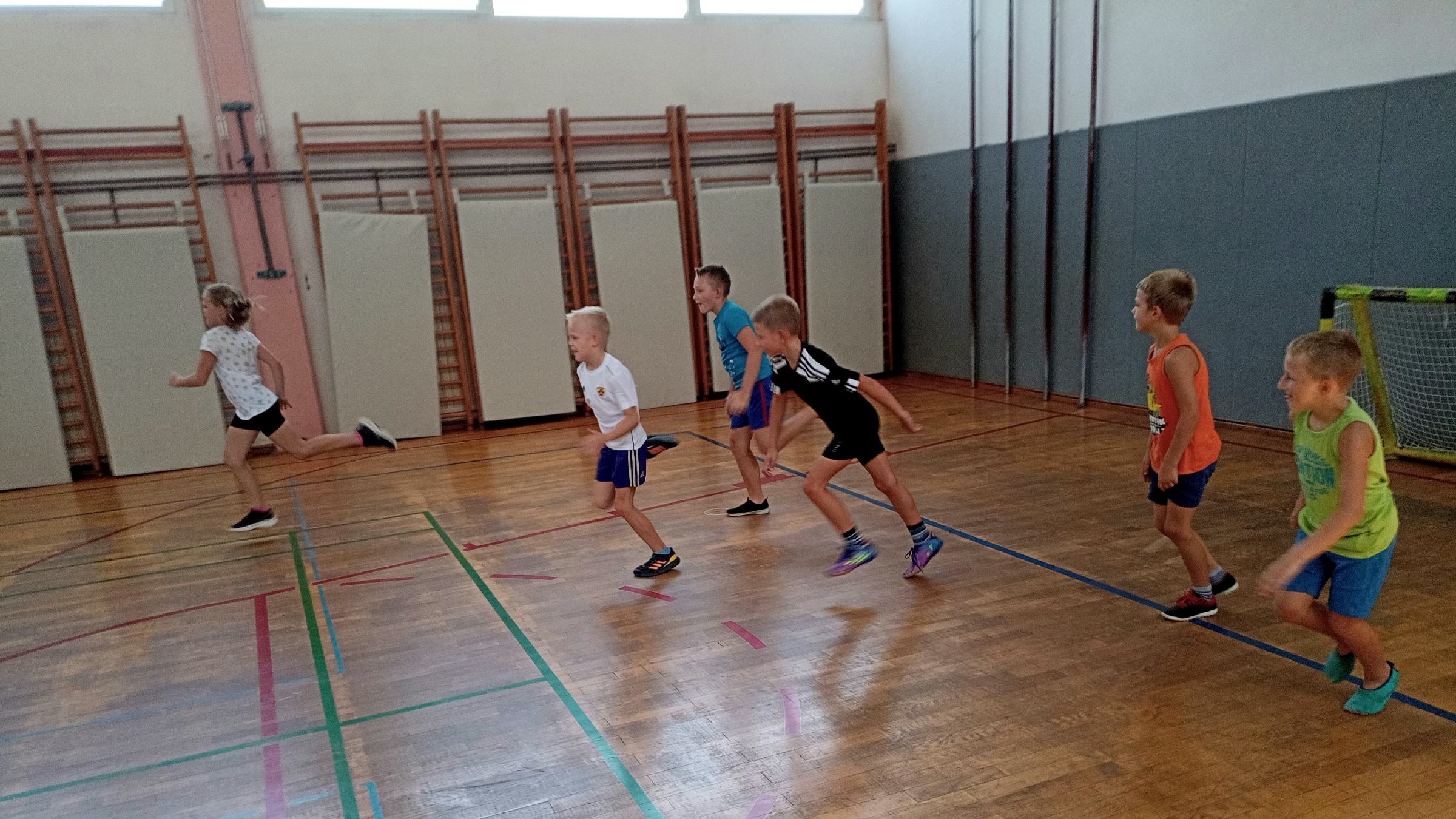 FOTO: Selniška šola za učence med počitnicami pripravila vrsto športnih aktivnosti