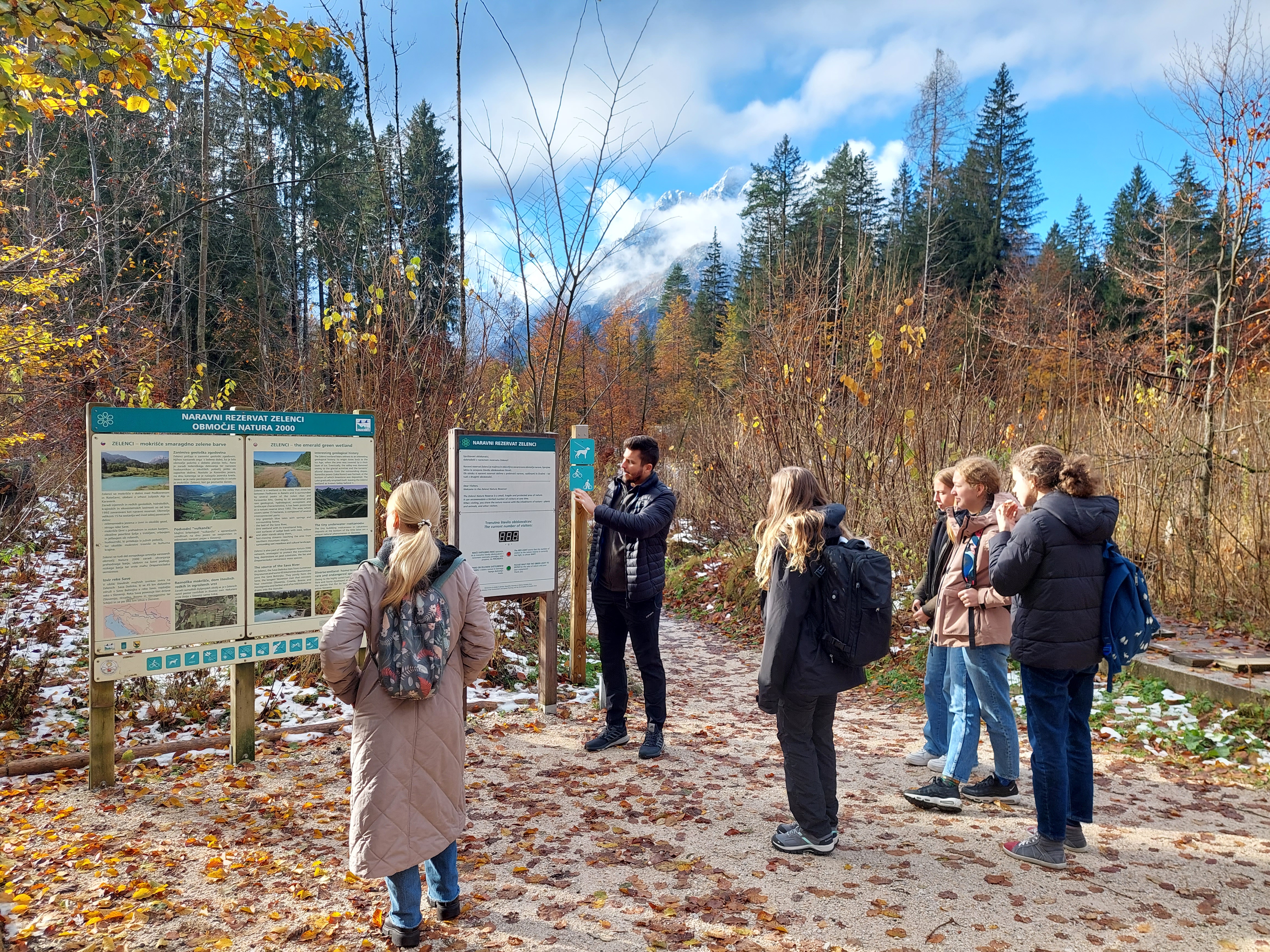 Za turistične navdušence: vstopite v svet dinamične kariere in raznolikih možnosti