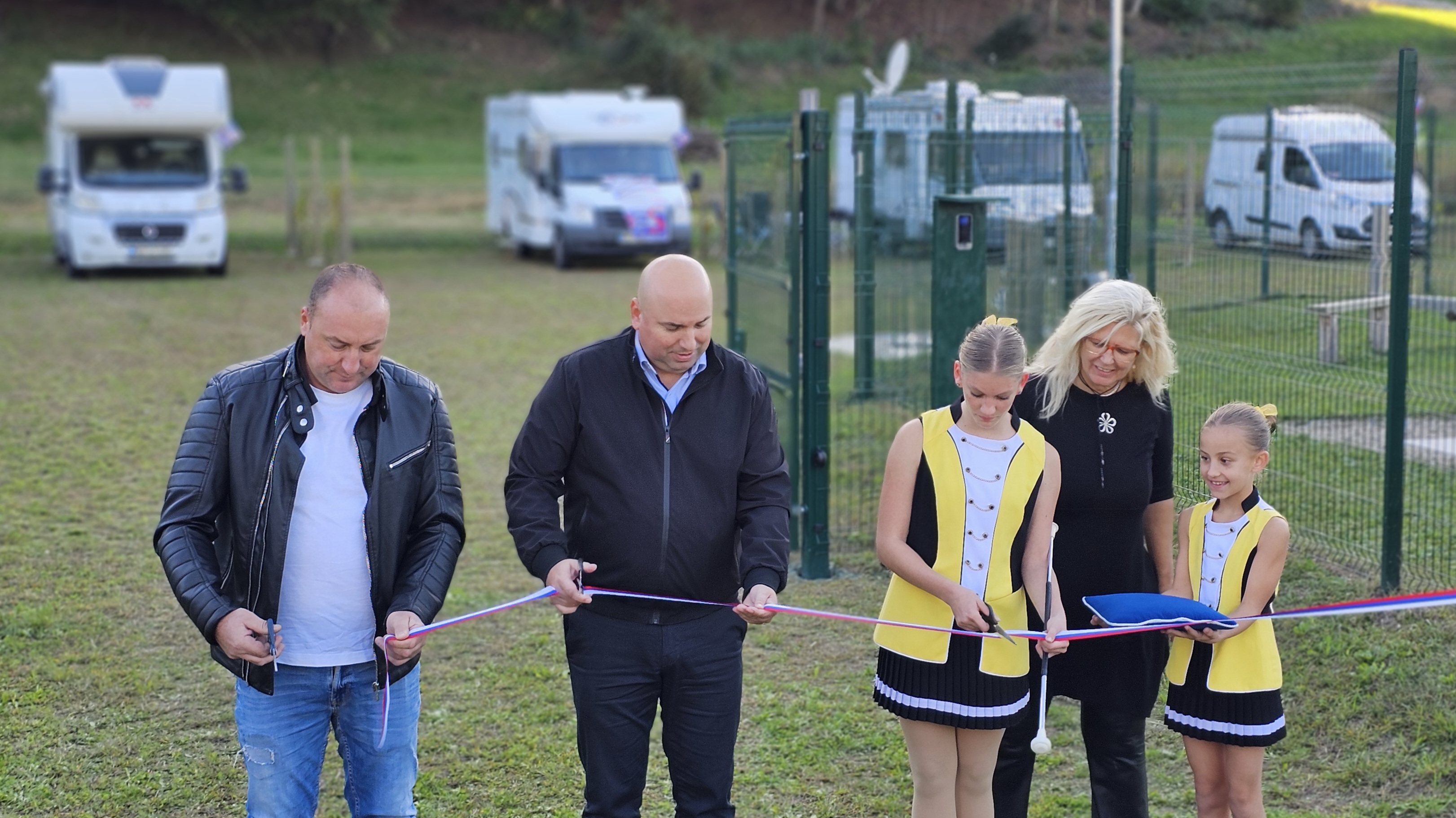 FOTO: V Jakobu odprli športni park in moderno postajališče za avtodome