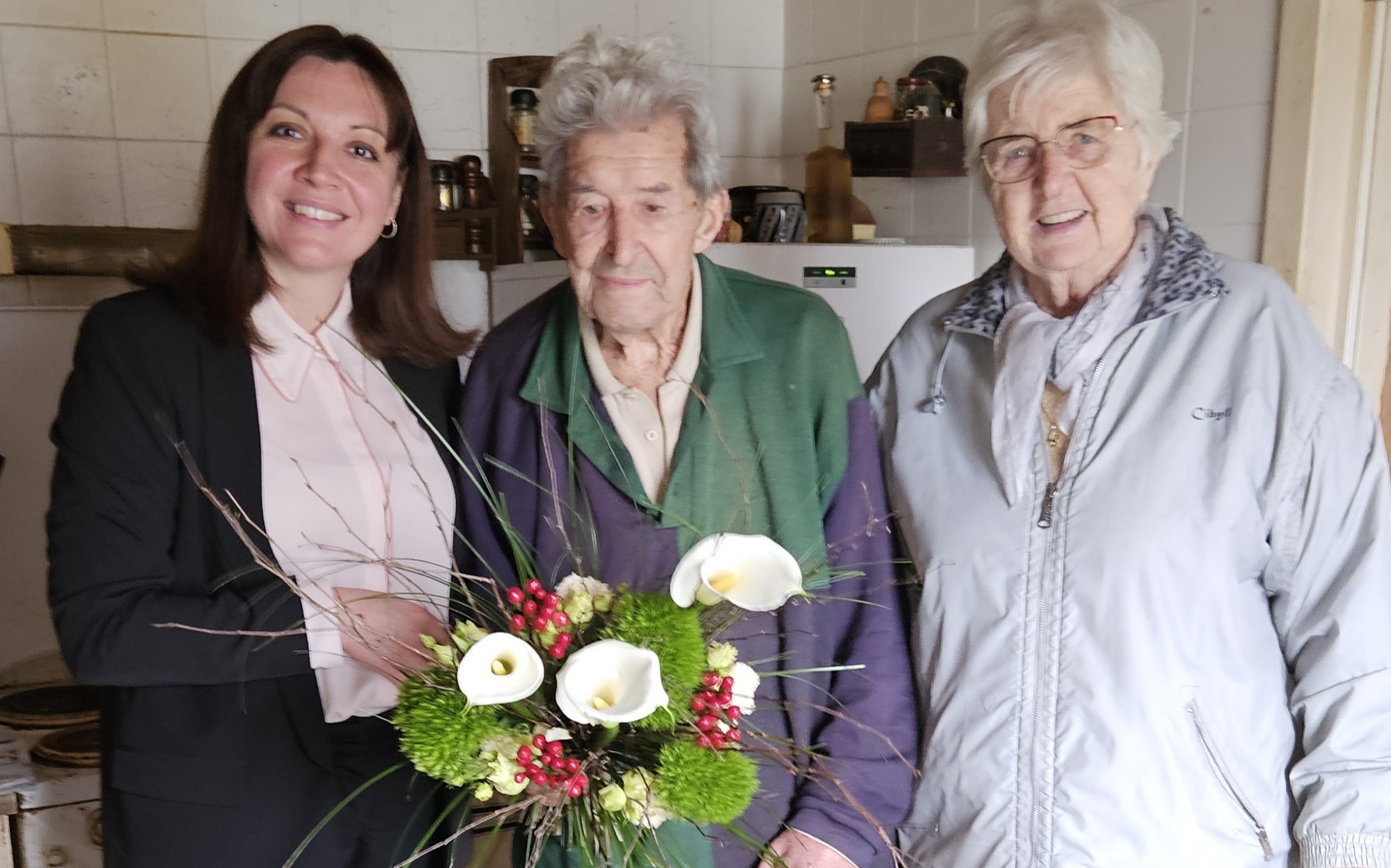 95 let modrosti in navdiha: Kungoška županja obiskala častnega občana Jurija Leitgeba