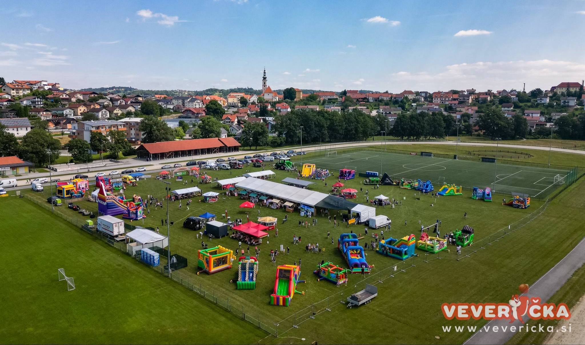 Ta vikend na največjo otroško zabavo v Lenart: Več kot 30 napihljivih igral, Čuki, delavnice ...