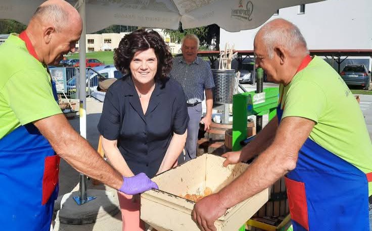 Jabolčna tradicija živi naprej: V Selnici pripravljajo enega največjih dogodkov leta
