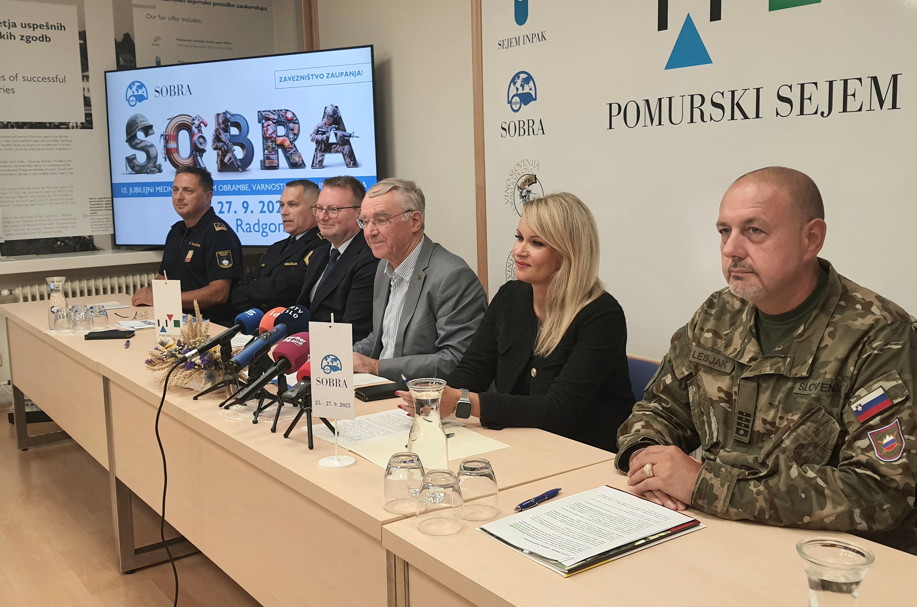 Vojaški oklepniki, policijski helikopterji in gasilski droni : Atrakcije sejma SOBRA