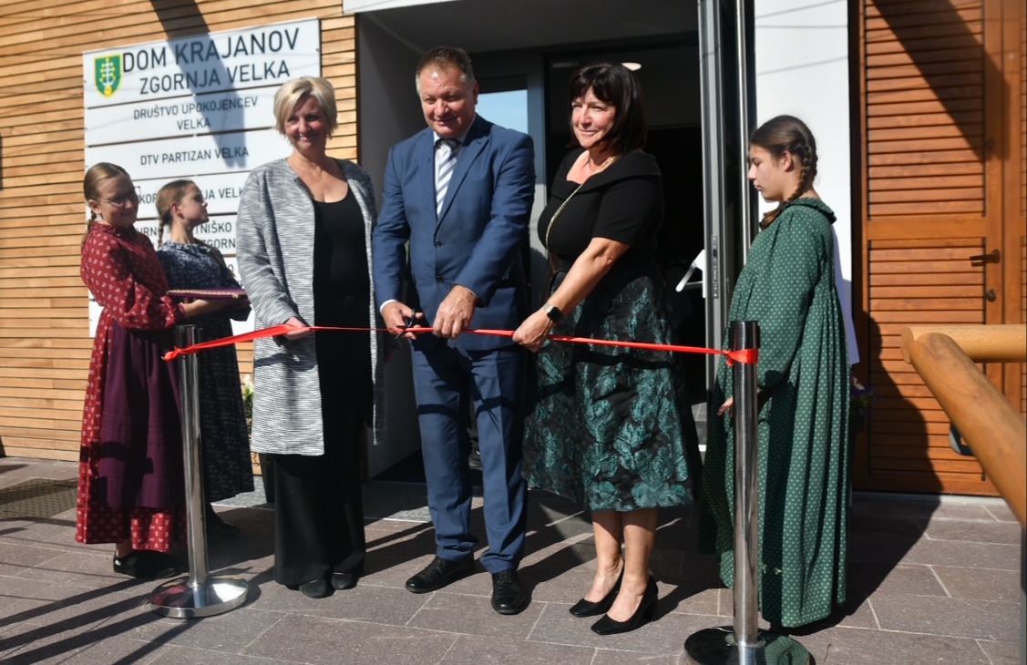 Na Zgornji Velki odprli novo krajevno hišo: Dom krajanov bo srce kulturnega in družabnega življenja