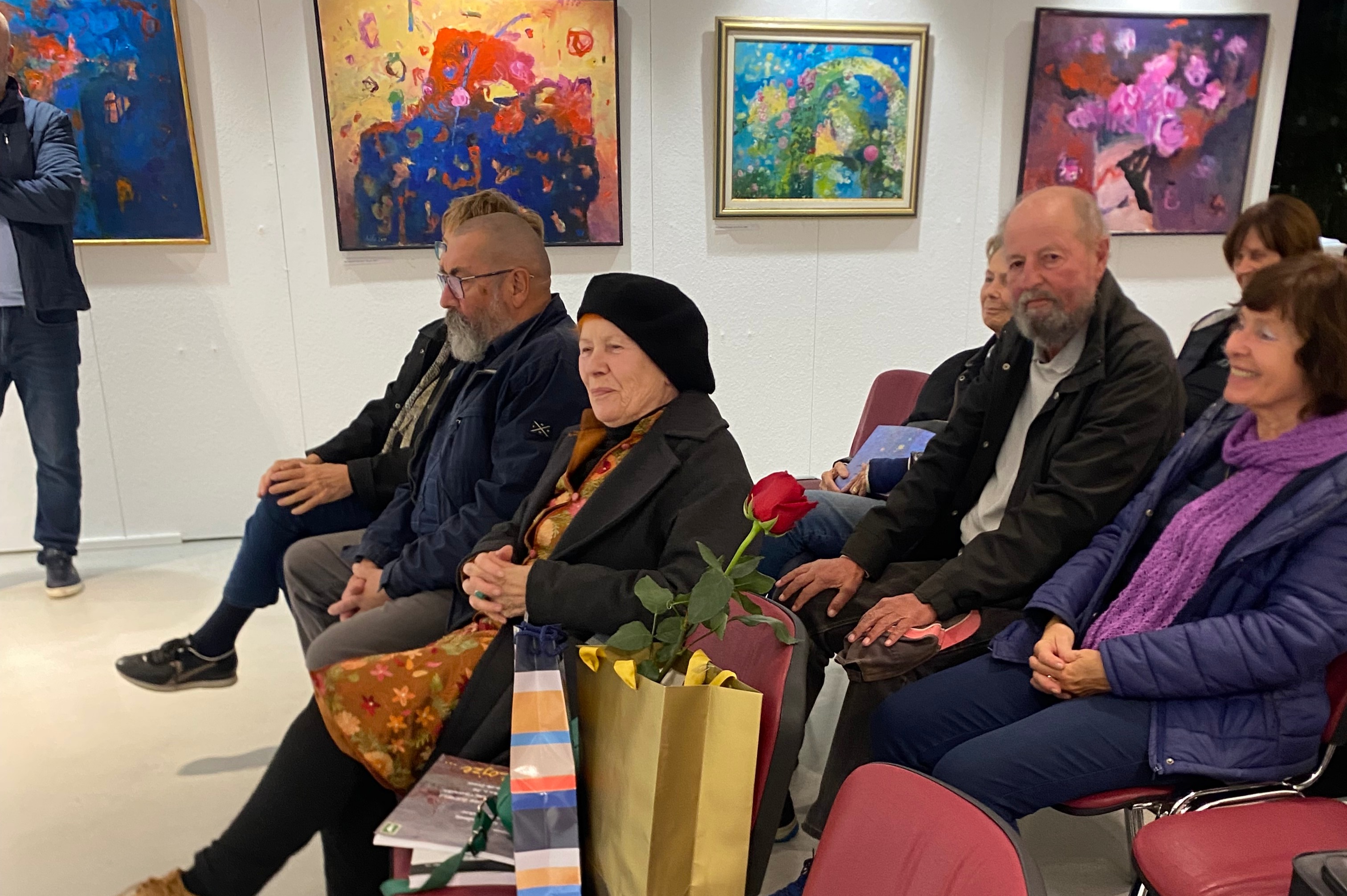 V Selnici ob Dravi na ogled jubilejna razstava ene najprepoznavnejših mariborskih slikark