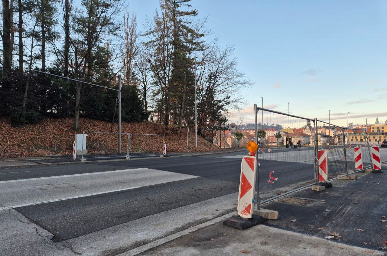 Nova pot za pešce in kolesarje do UKC Maribor do sredine decembra
