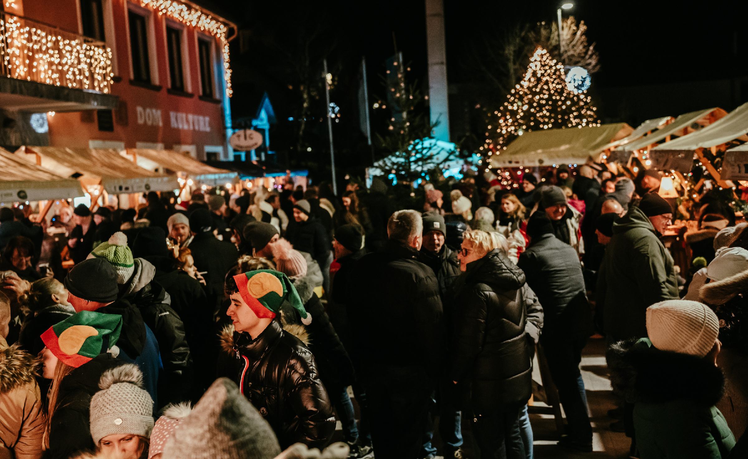 Domače dobrote, kuhanček in Božiček na kočiji: Cerkvenjak v petek vabi na božični sejem