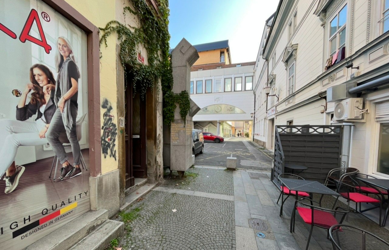 Volkmerjev prehod: Kratka ulica z dolgo in uporniško zgodovino