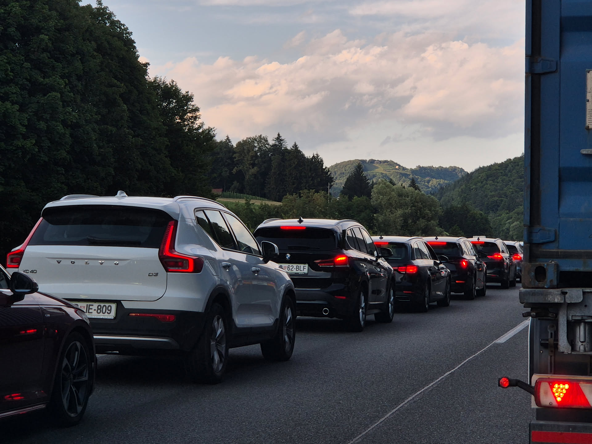 Na štajerski avtocesti velja še ena nova zapora, pričakujte zastoje