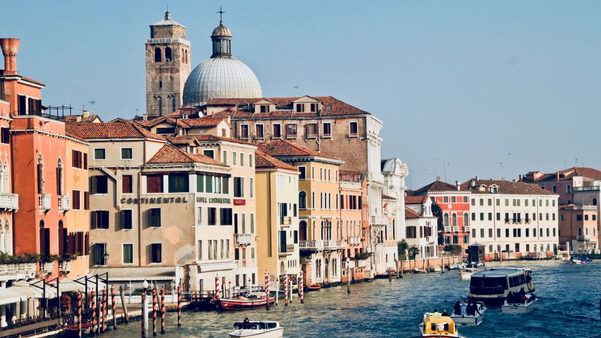 Se odpravljate na potovanje po Evropi? Z letošnjim letom se ponekod uvajajo nove ali višje takse