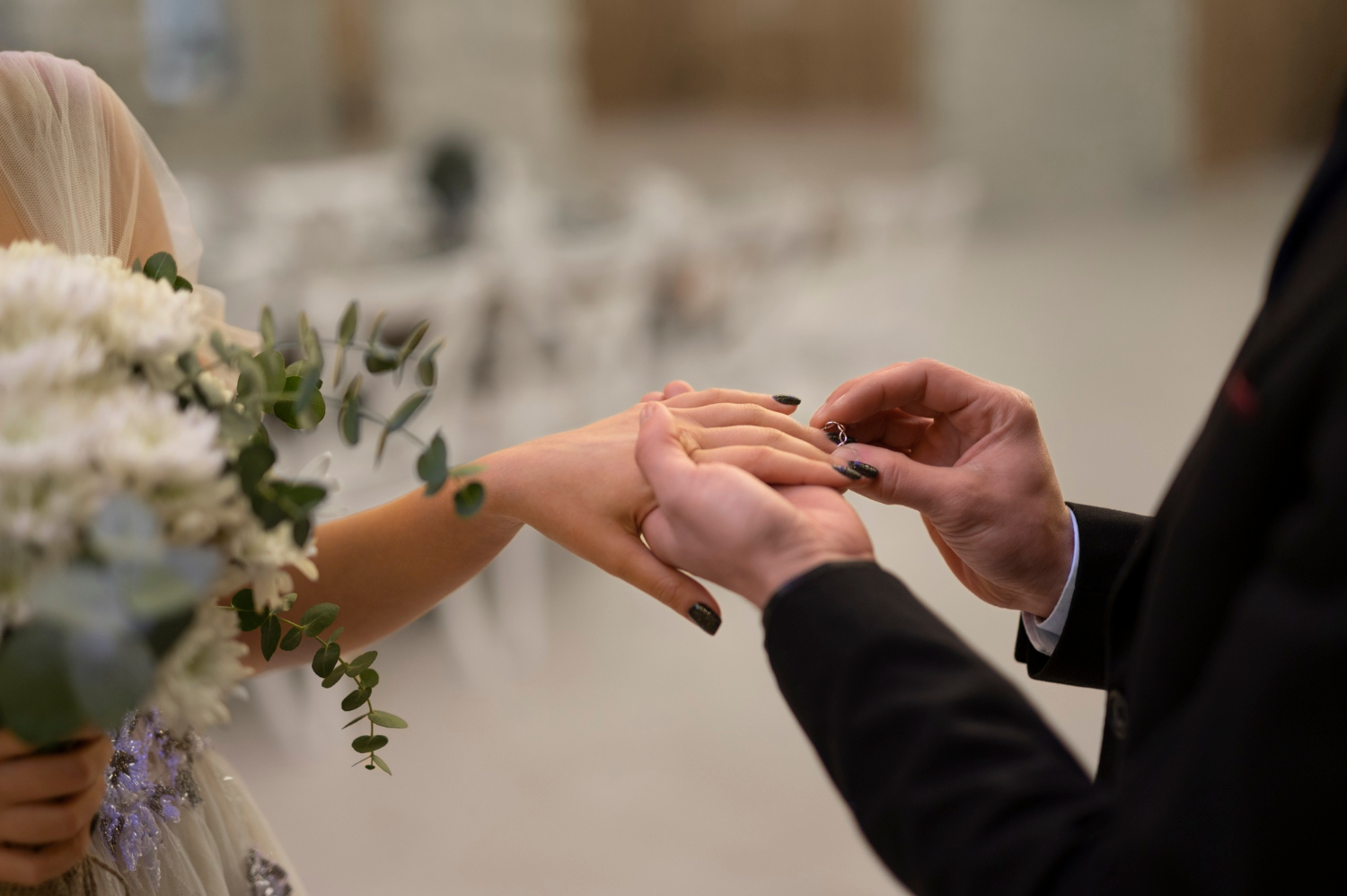 Intimne poroke postajajo nova klasika: Kaj pa otroci – vabljeni ali ne?