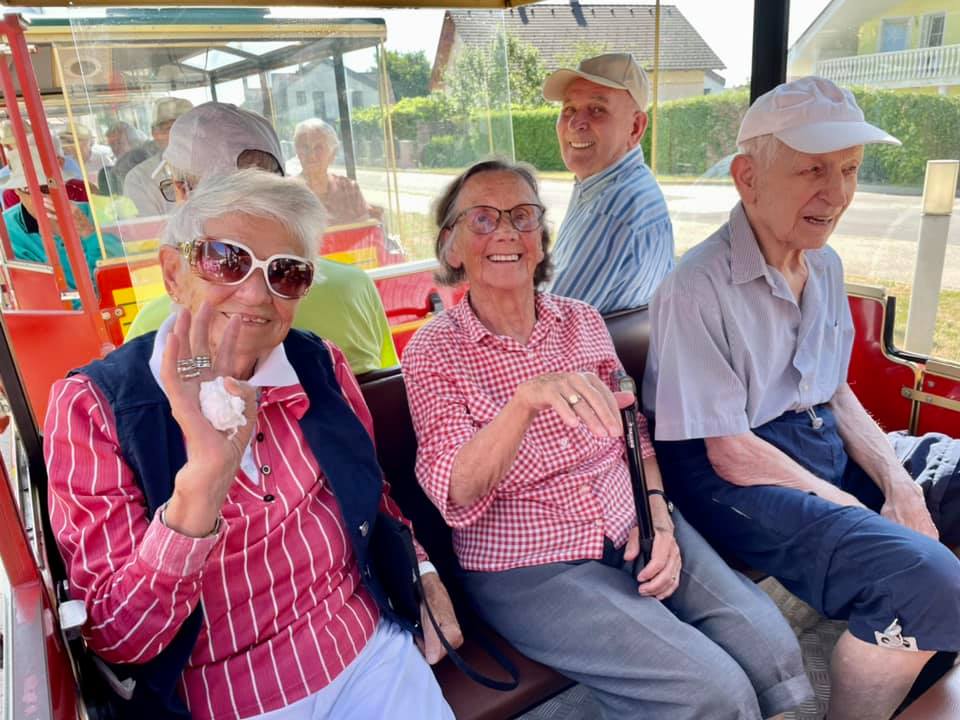 FOTO: &#8220;Poletne aktivnosti pomembno vplivajo na kakovost življenja stanovalcev&#8221;