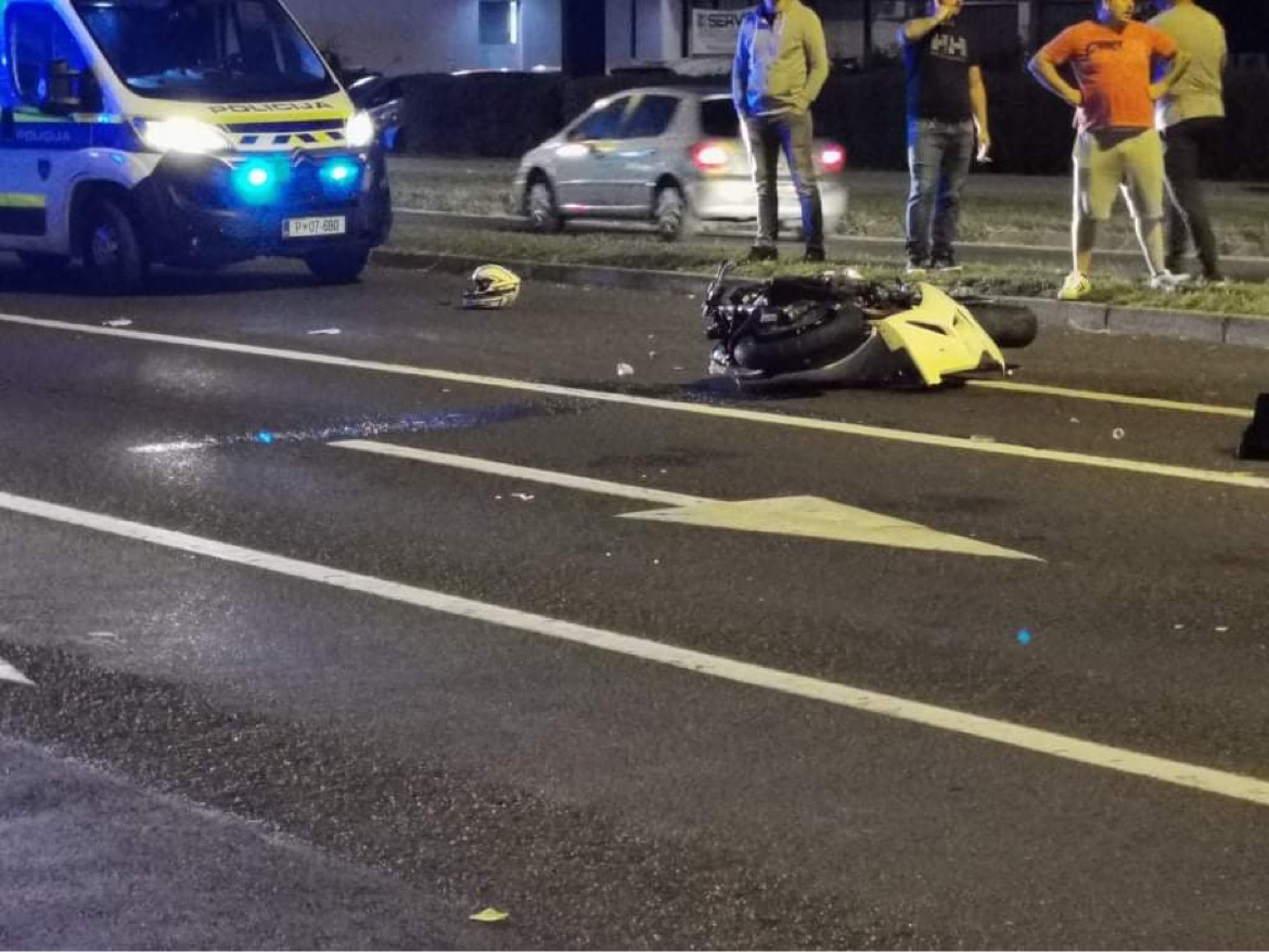 Ste videli nesrečo v Mariboru, v kateri se je poškodoval motorist?