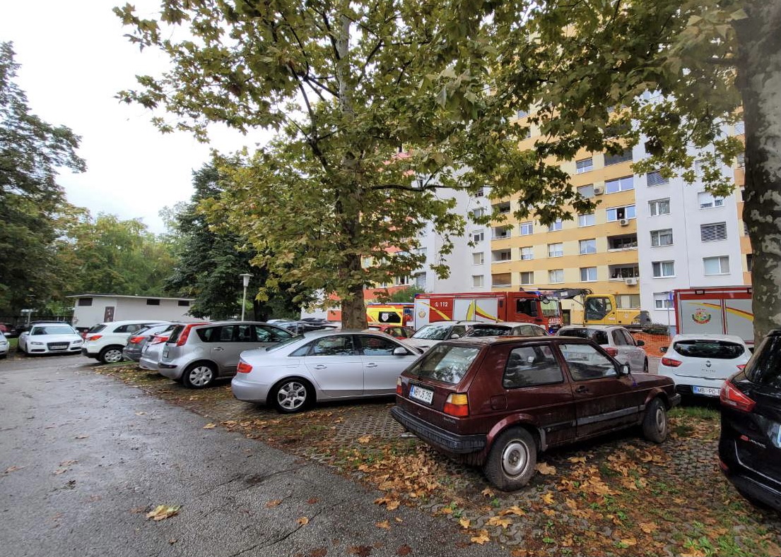 FOTO: Zagorelo v stanovanjskem bloku na Taboru