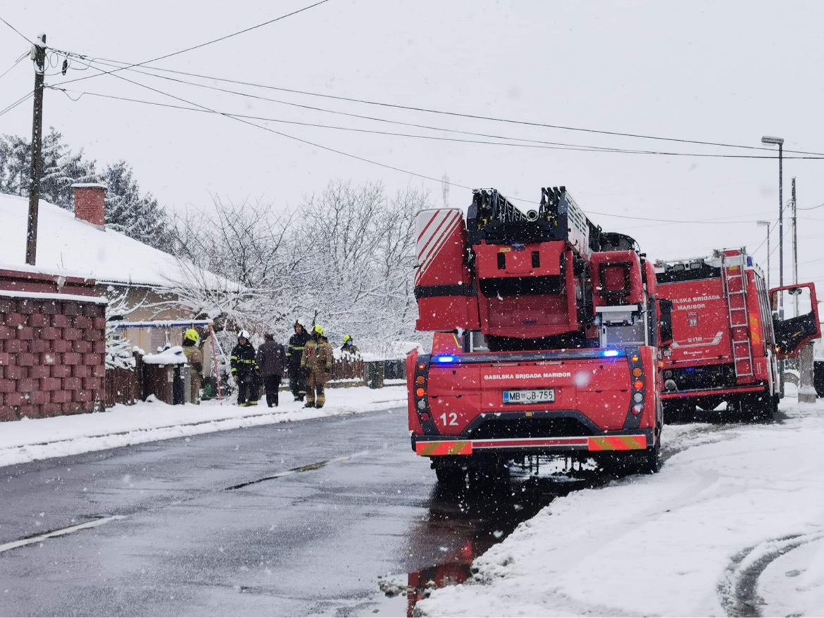 FOTO: Intervencija v Brezju